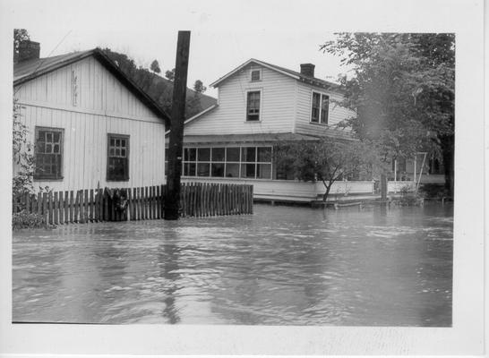 Flash Flood in Floyd County on July 9, 1942.  