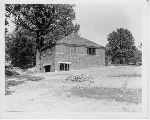 Shawnee Park Service Building constructed by WPA (side view)