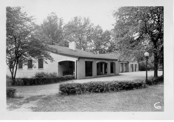 Shawnee Park caretaker's house and garage