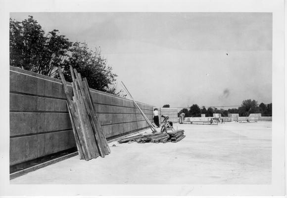 Roof garden and dance floor construction at State Fairgrounds restaurant