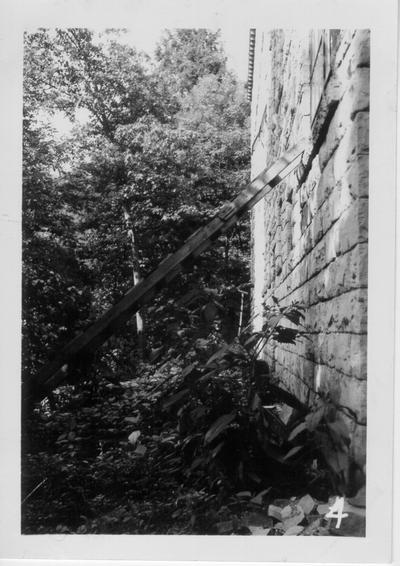 Stone work on Carr Creek School