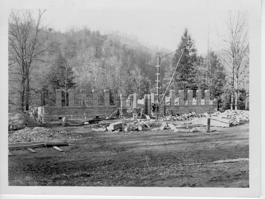 Carr Creek School under construction