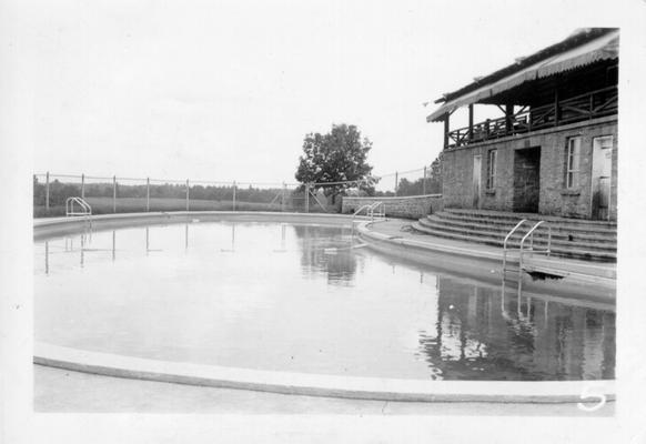 Community House and Swimming Pool at Stearns