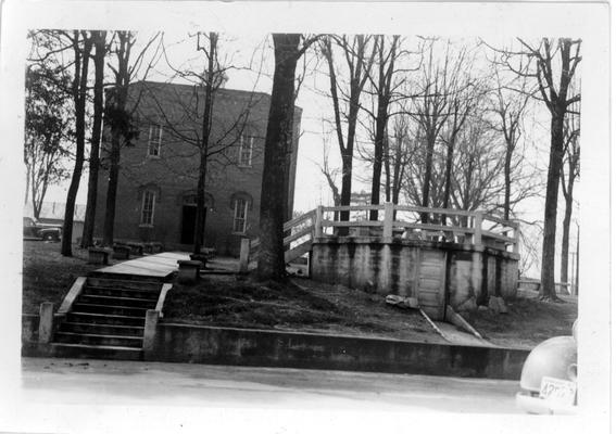 Bandstand and benches in courtyard in Tompkinsville