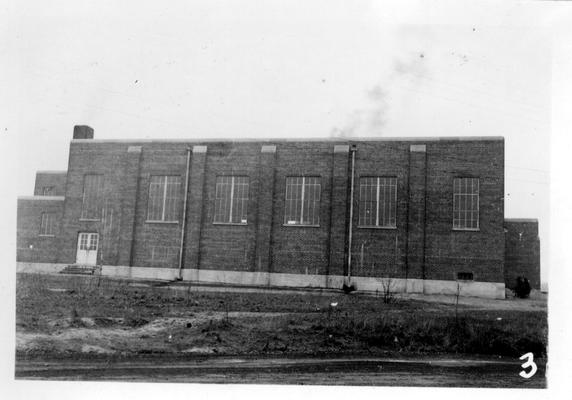 Drakesboro Gymnasium (side view)