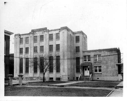 Warren County Jail in Bowling Green, KY (side view)