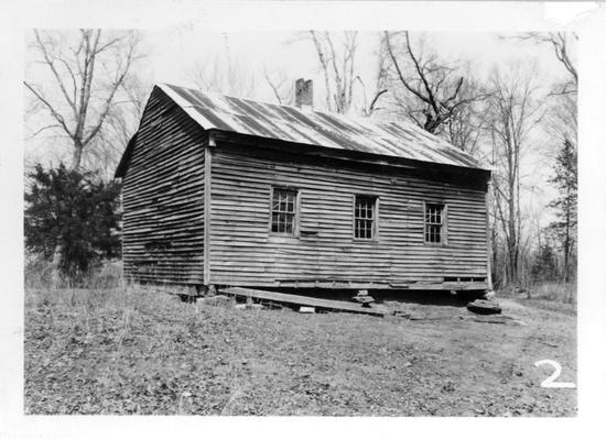 Old Mill Spring School in disrepair