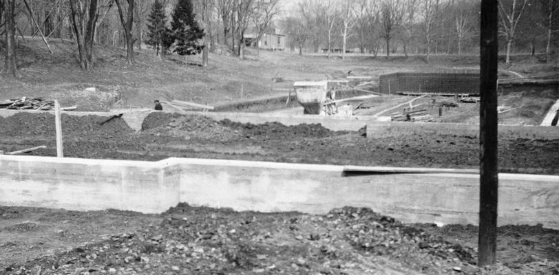 Project #1269 District 1: The construction of a public swimming pool and clubhouse in Atkinson Park in the City of Henderson, KY, will provide this municpality with a popular and healthful recreational facility. A general view of the project, photographed April 3, 1936