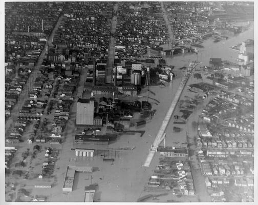Section of Barret and Broadway and the area flooded by Bearcat Creek - 1/27/37