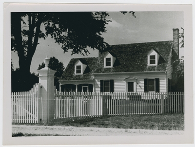 Unidentified house,                                  Huckleberry (verso)