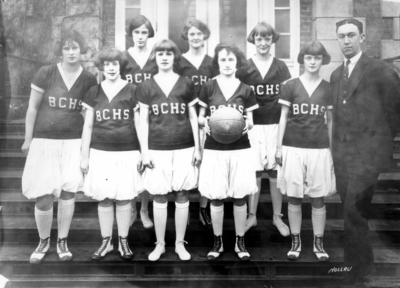BCHS, Women's Basketball Team, not University of Kentucky [Box 9, Folder 300, Item 4]