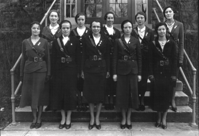Sponsors: Military unit of women