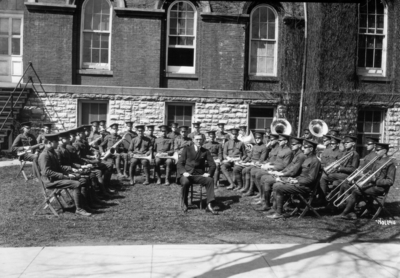 Group picture behind Administration Building, University of Kentucky; Professor C. Lampert, director