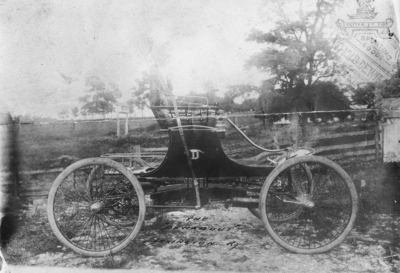 Carriage-style car