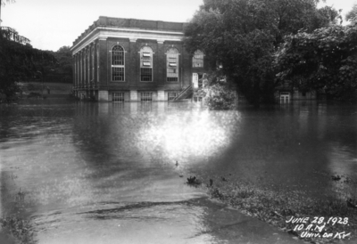 Alumni Gym, flood of 1928, S. Limestone near entrance to University (at Winslow Street, now Euclid/Avenue of Champions), 10:00 a.m