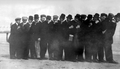 Engineering (class of 1910) trip to Norfolk, group photograph