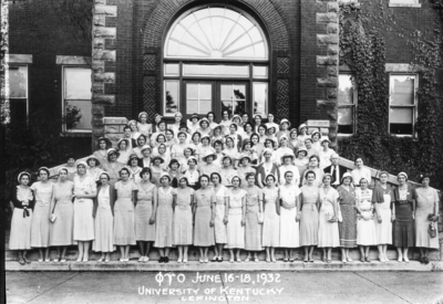 Phi Upsilon Omicron (women's fraternity) group photograph with Professor James Thomas Cotton Noe