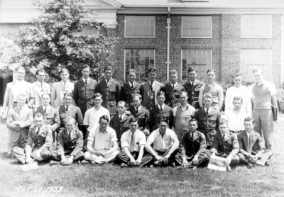 Group photograph, men, some military