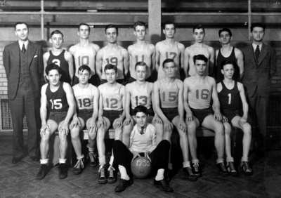 Unidentified boys basketball team, University High