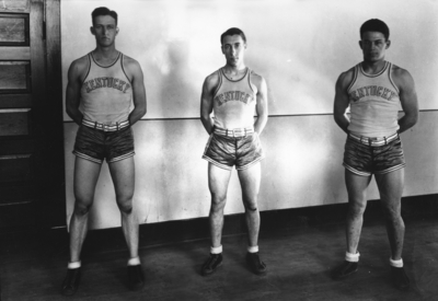 Members of men's basketball team