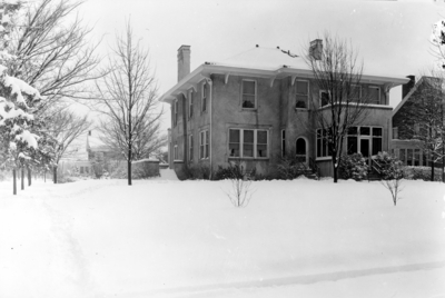 Lexington home, exterior, in the winter