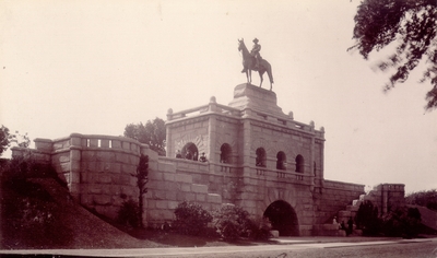 Ulysses S. Grant monument