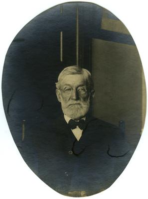 Edmund Pendleton Shelby (1833-1917), grandson of Governor Isaac Shelby;                              E.P. Shelby noted on back image