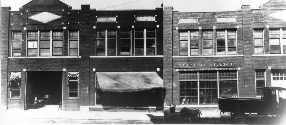 Short Street - Lime to Walnut (North), 149  A.F. Wheeler  (whse), 151  J.C. Stewart, 153  Jeff Harp, Wm Elfinston, 155  (no info in Dir)