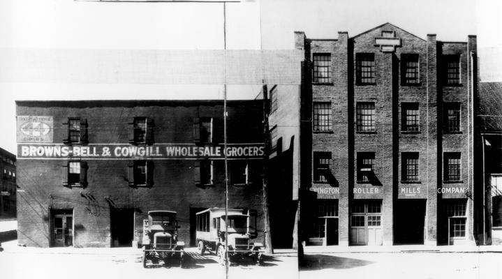 Vine Street - Broadway to Spring (South), 400-406  Browns-Bell  &  Cowgill Wholesale Grocers, 408-419  Lexington Roller Mills Company