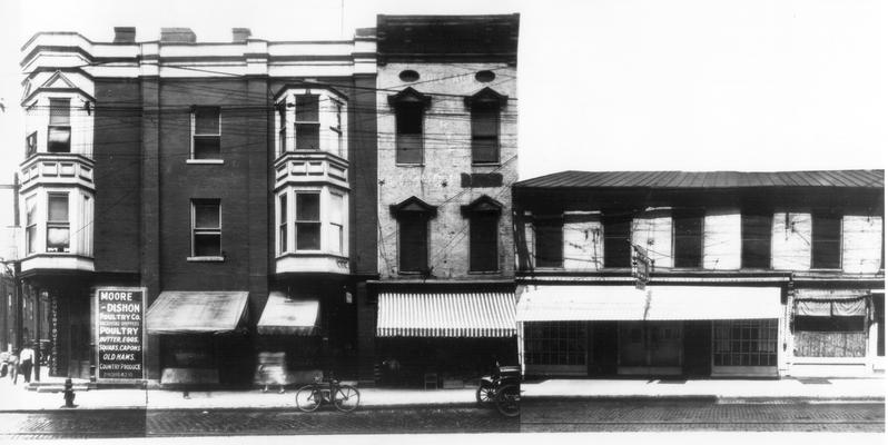 S. Limestone - Water to Main (West), 121-123  Coleman Dishon - Moore Poultry Co., 119  James Banolas, Joseph Goodlett, Lela Kay, 117  W.J. McCarty, 113  Martin  &  Stockwell