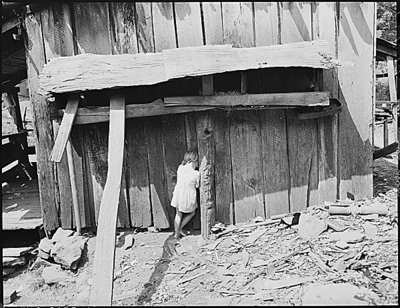 Child of miner at her home.  Four Mile, Bell County, KY. 9/4/46