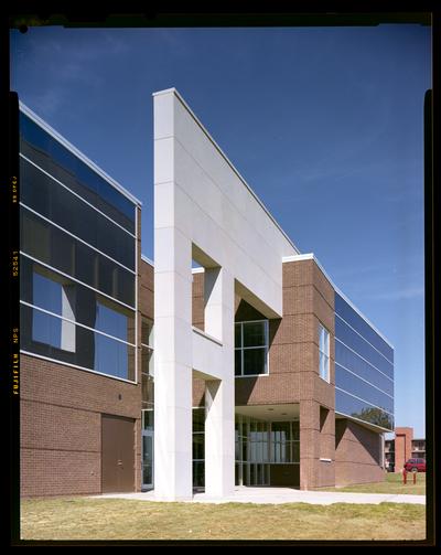 CB&S, Eastern Kentucky University Wellness Center, 7 images