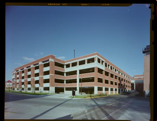 Sherman Carter Barnhart Architecture, Parking Garage No. 5. University of Kentucky, Lexington, KY, 4 images