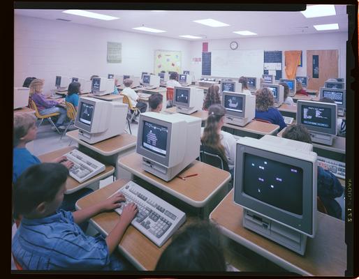 Sherman Carter Barnhart Architecture, unknown classroom, 2 images