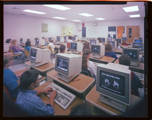 Sherman Carter Barnhart Architecture, unknown classroom, 2 images