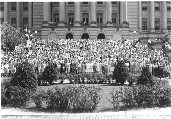 Large group of men and women, 1941