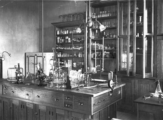 Bacteriology Laboratory, Animal Husbandry Department, circa 1909