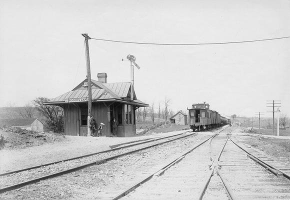 Kentucky stations, Rogers Gap