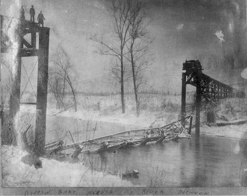 Collapsed railway bridge, Narrow or Gage? across Kentucky River