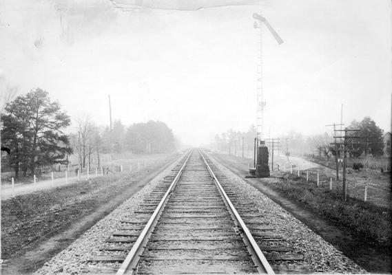 Railroad tracks with signal and 280/2 marker