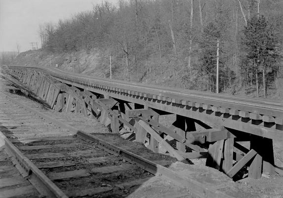 Railroad bridge