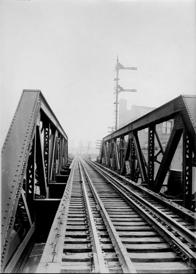 Railroad bridge