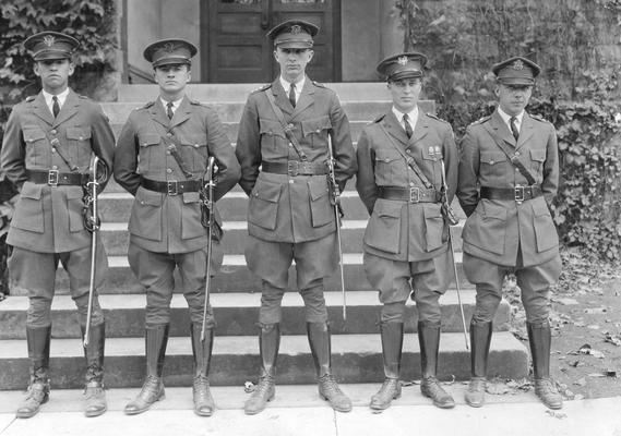 Military officers, 1925