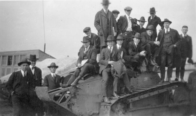 Junior trip, students on an army tank, 1919