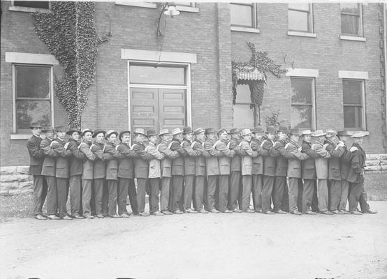 Students in front of Mechanical Hall