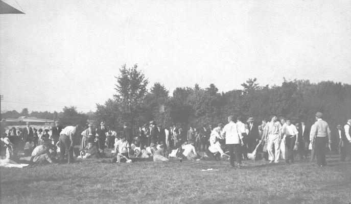 Flag Rush, competition between freshmen and sophomore classes during Commencement festivities, 1909