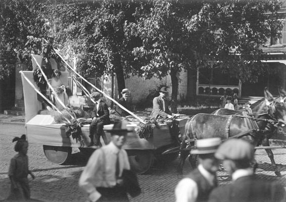 Golden Jubliee Parade, 1916