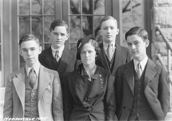 Madisonville, Kentucky, unidentified individuals, 1935