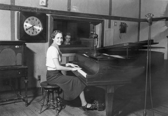 Woman pianist in radio studio