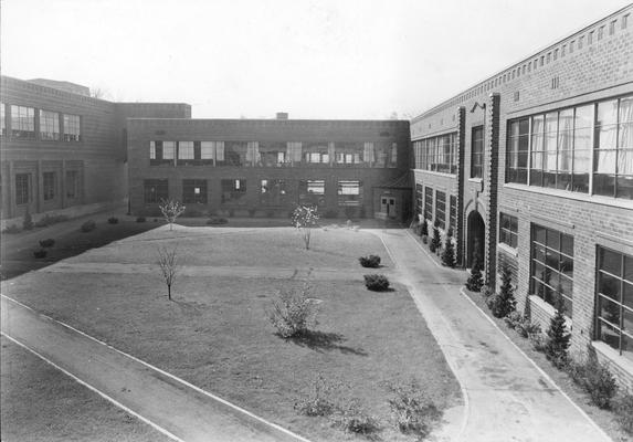 Anderson Hall, exterior